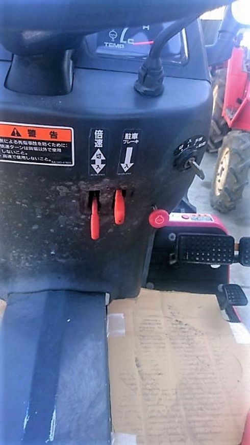 トラクター TX140 写真４